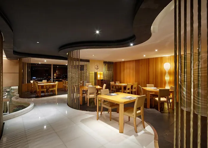 The Grand Lotte - Formerly Known As Lotte 5*